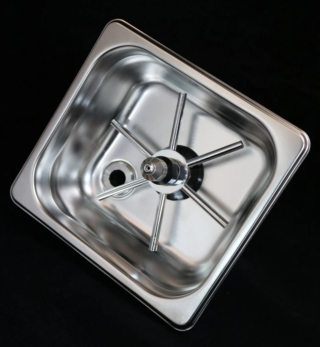Rhino Pitcher Rinser Square - 150mm - Spinjet. NSF Approved - Image 2